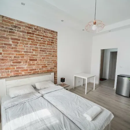 White Vision Apartment Opole Esterno foto