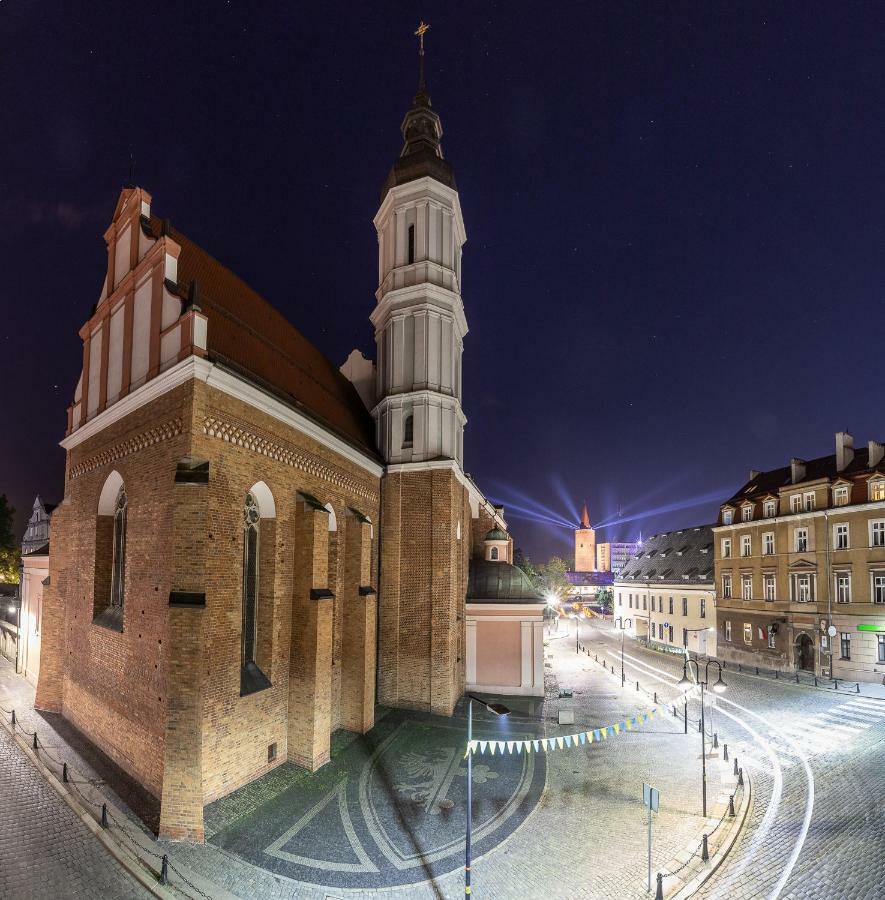 White Vision * Opole